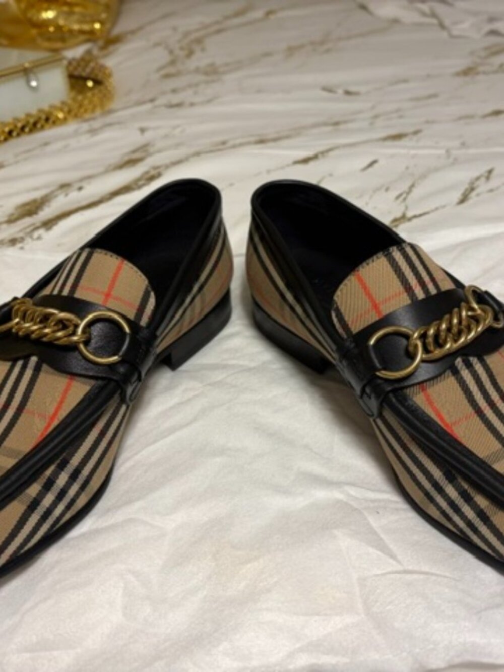 BURBERRY WOMEN LOAFERS